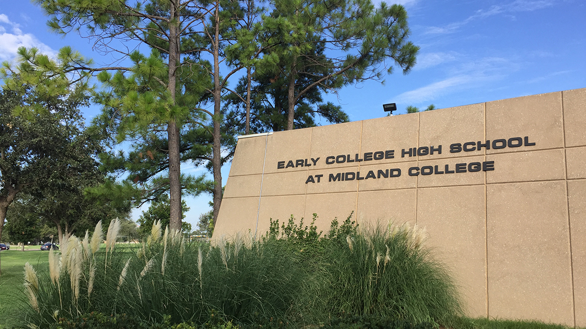 Early College High School Building at MC