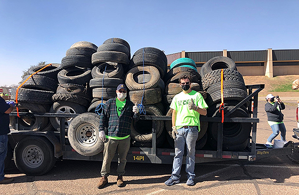 Chemistry Club Students at Texas Recycles Day