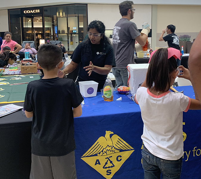 Chemistry Club Students and Advisors at Community Outreach