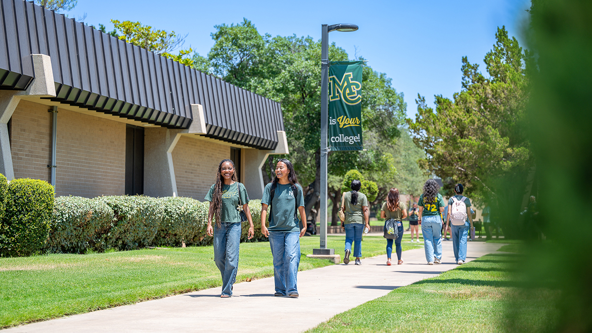 Midland College students walking on campus