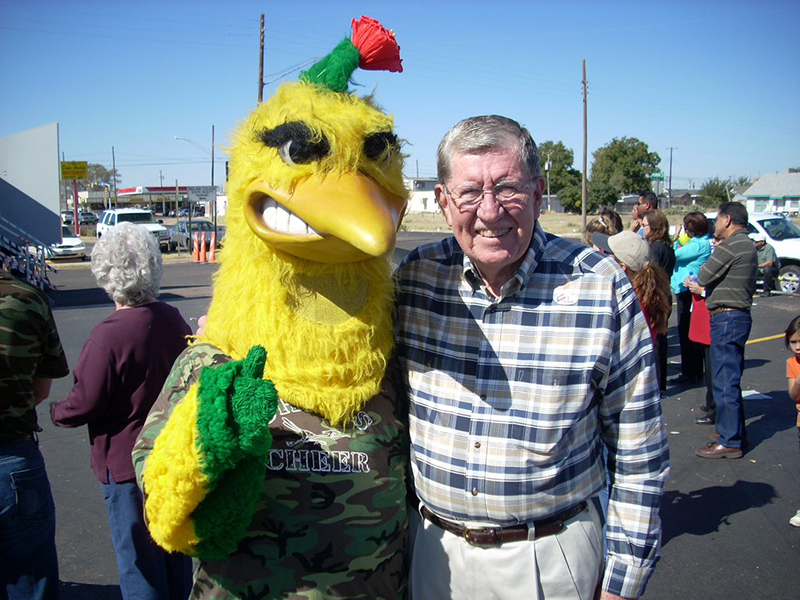 The image to use for this article. Listing image managed through RSS tab. Dr. David E. Daniel with MC mascot Pepe