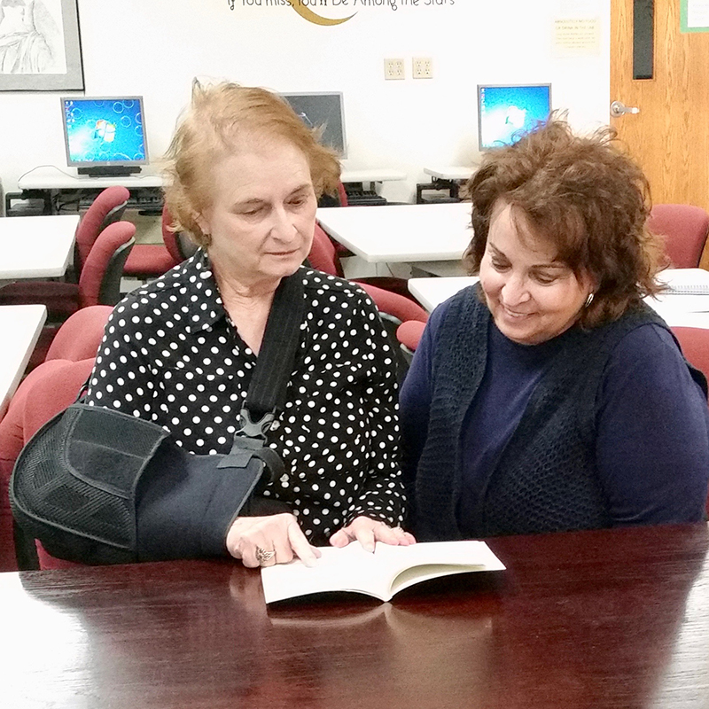 sKatana Zachry (left) and Sara Peterson (right)