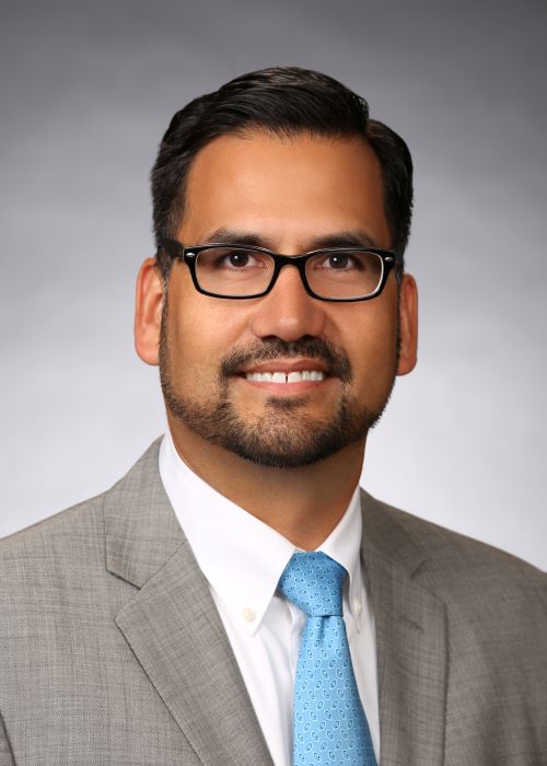 sluis sanchez headshot