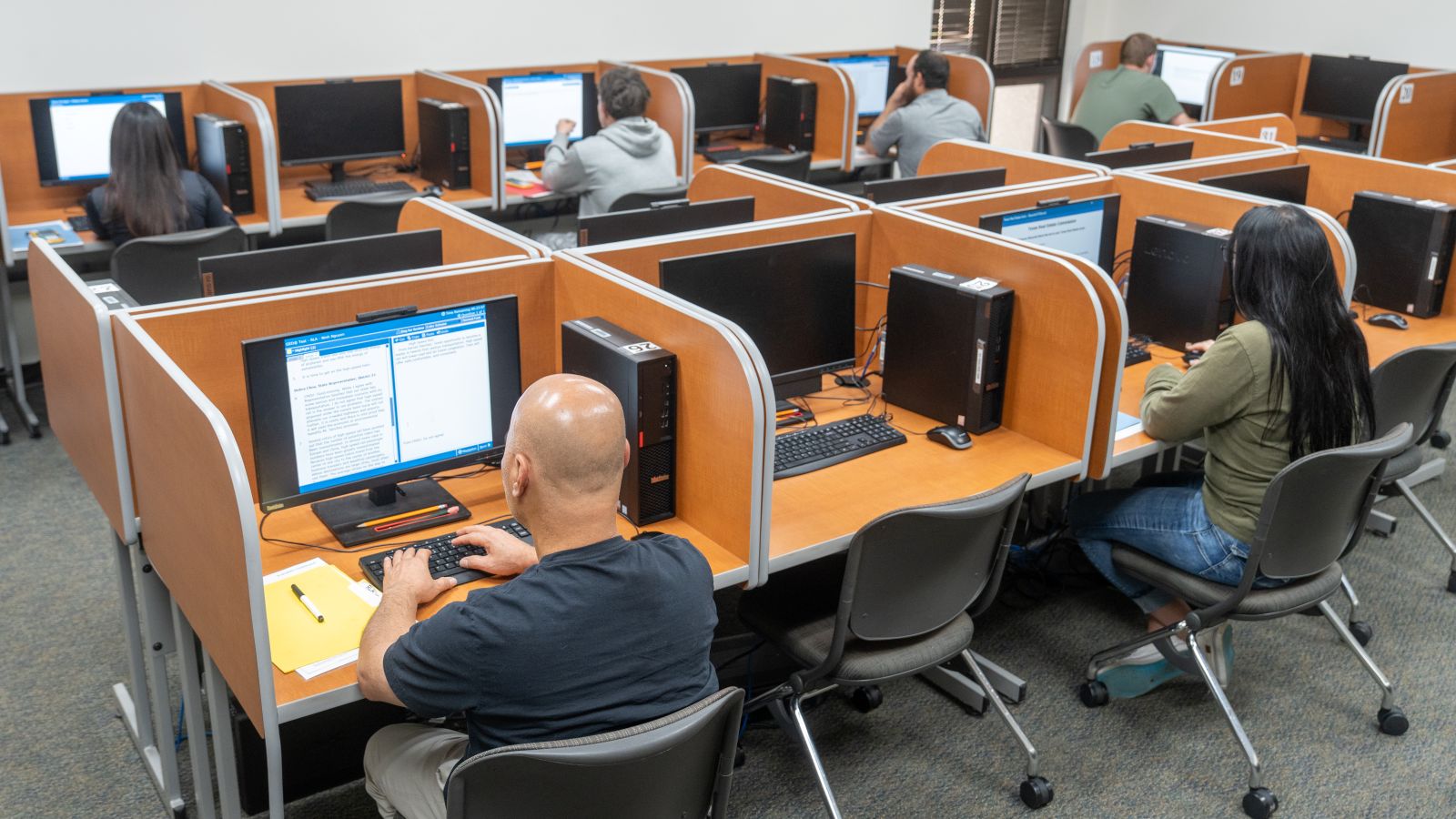 sstudents in the testing center taking tests