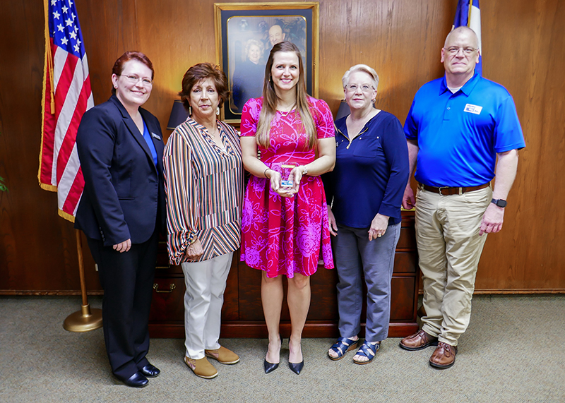 The image to use for this article. Listing image managed through RSS tab. MC staff receiving Paul C. Rea Live United Award from UWM staff.